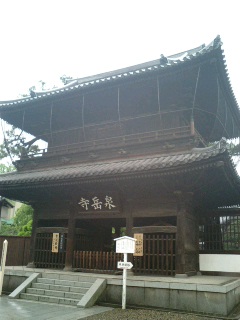 泉岳寺の山門